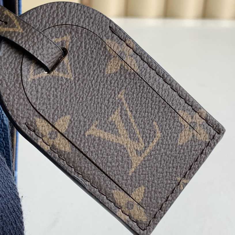 Louis Vuitton District PM  M23785 - FashionPlug