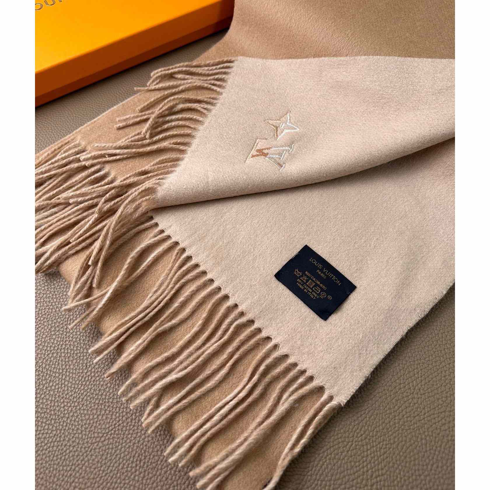 Louis Vitton LV Dual Scarf - FashionPlug