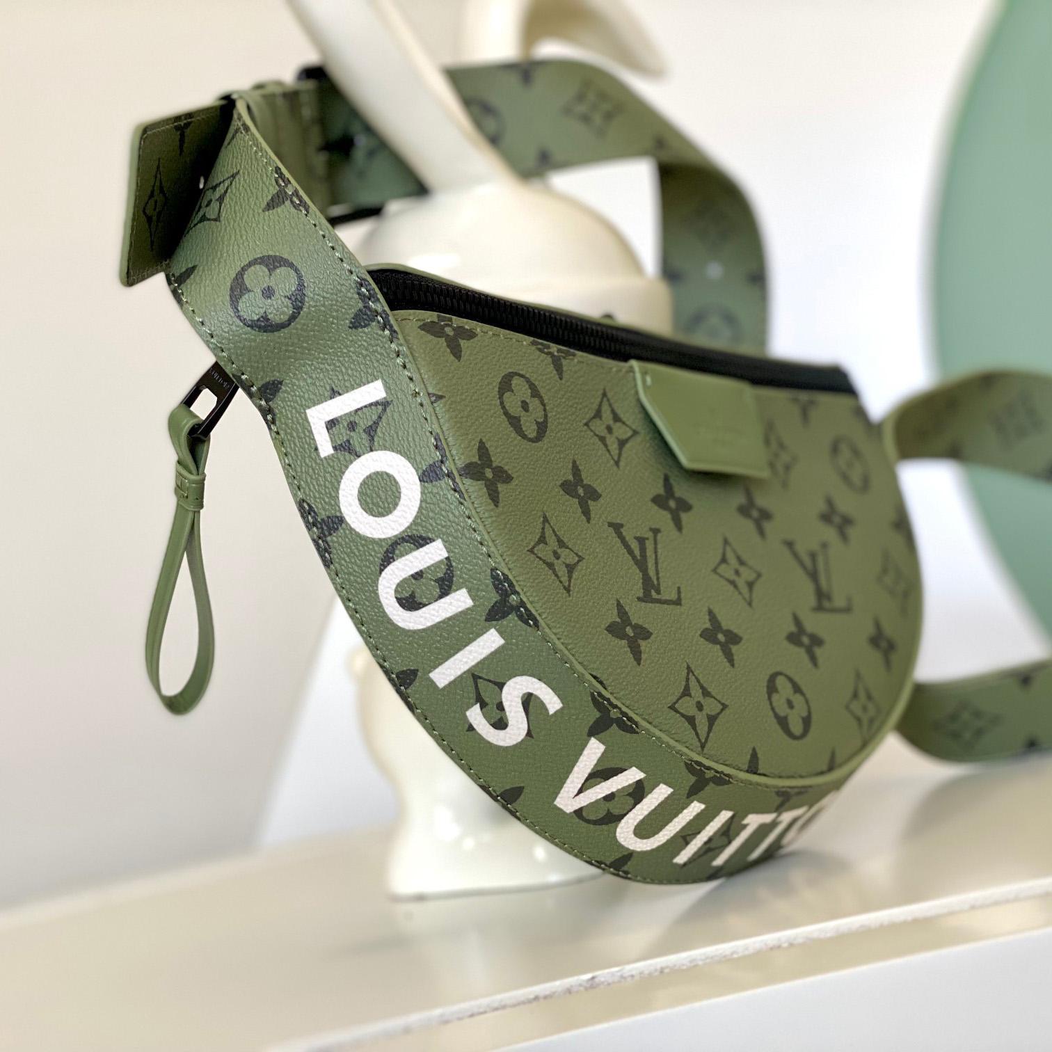 Louis Vuitton LV Moon Crossbody (24.5 x 16 x4.5cm)  M23838 - FashionPlug