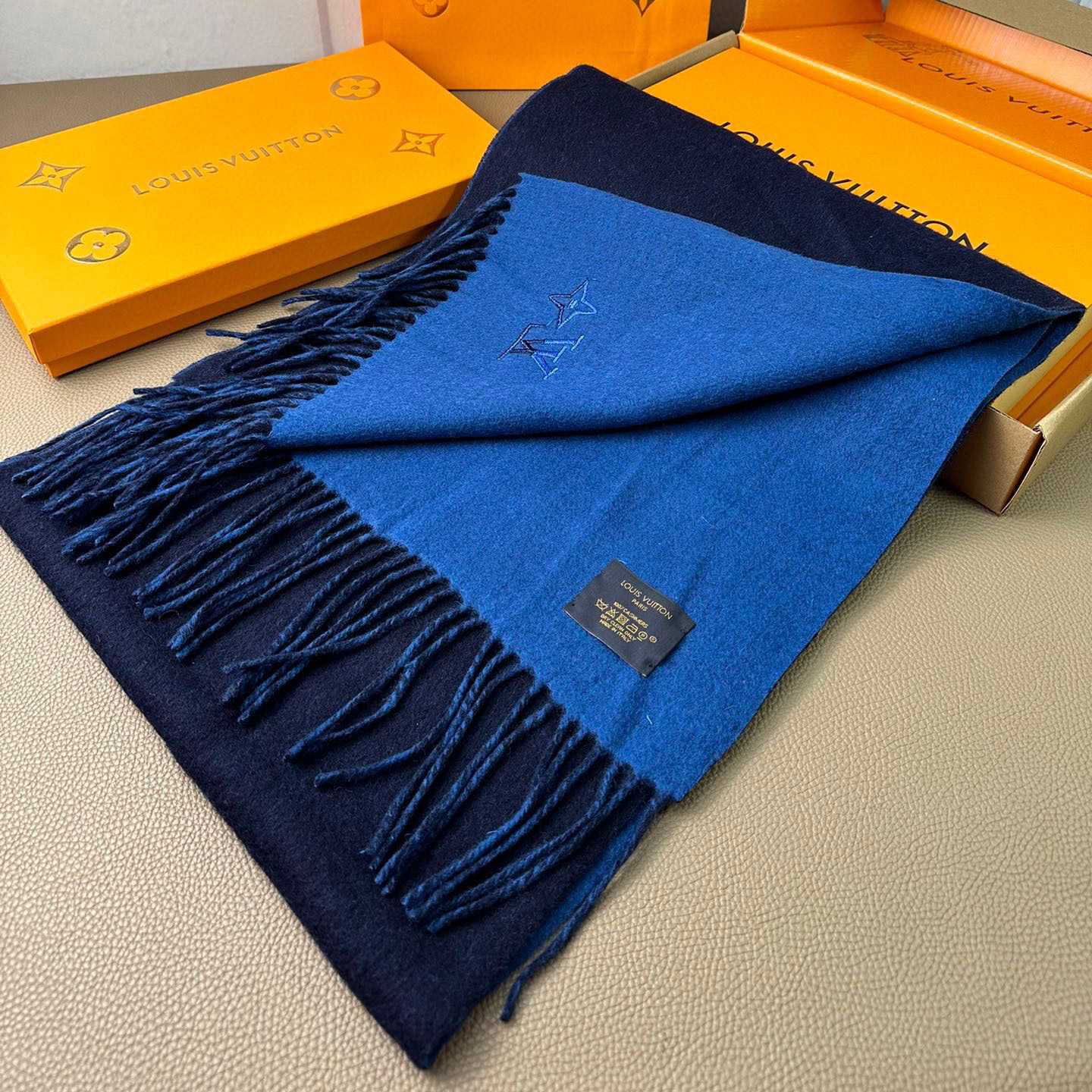 Louis Vitton LV Dual Scarf - FashionPlug