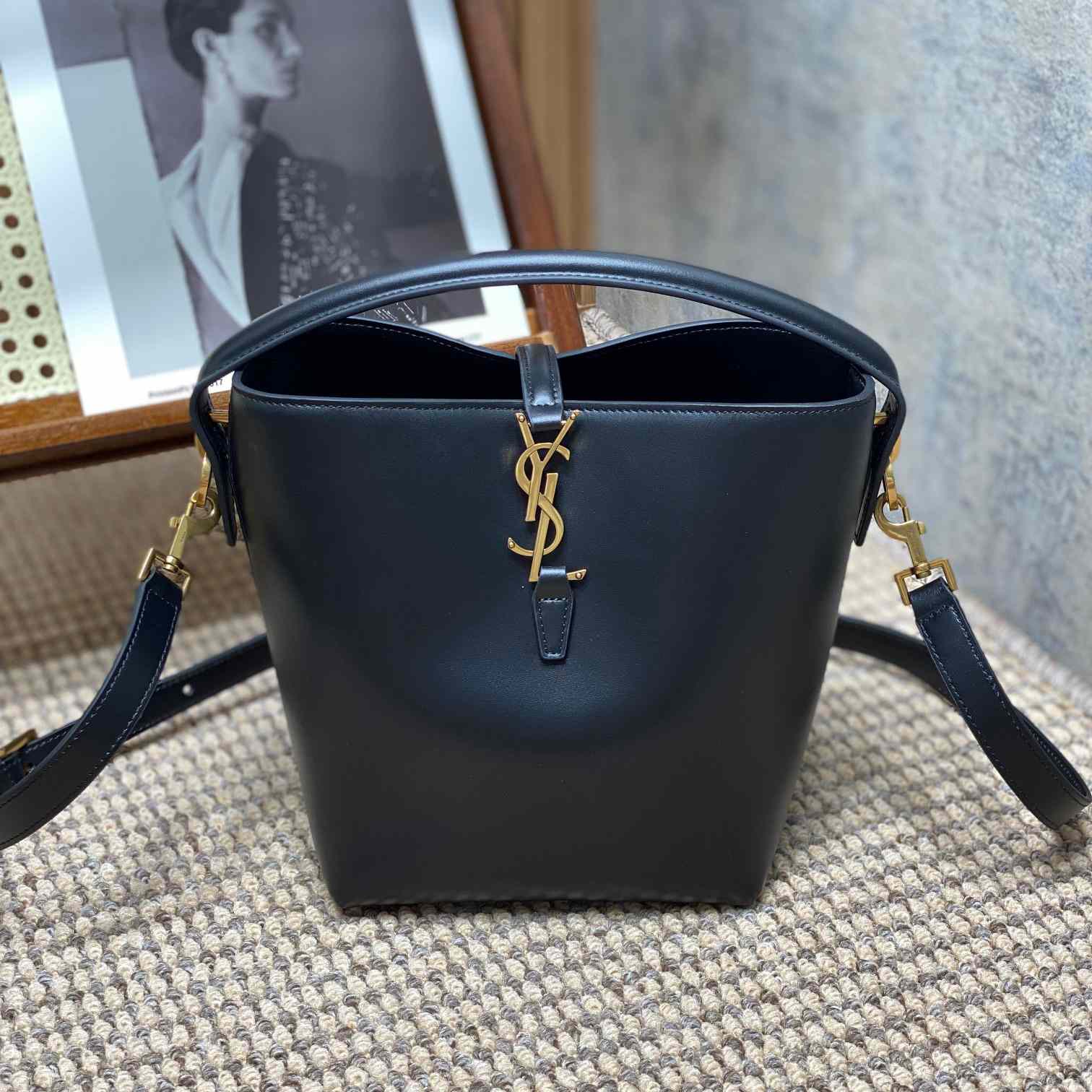 Saint Laurent Le 37 Small In Shiny Leather - FashionPlug