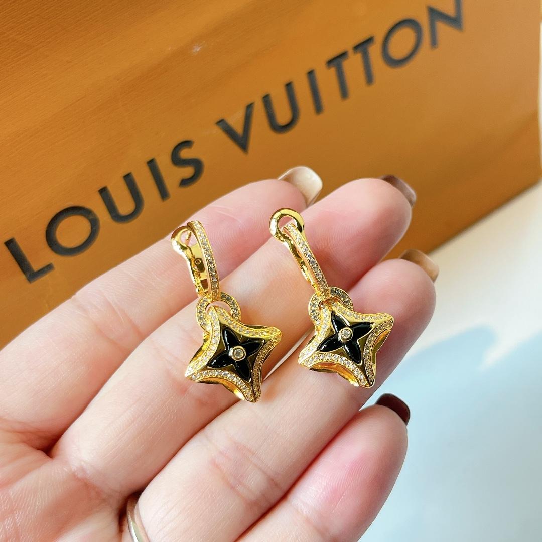 Louis Vuitton Ever Blossom Earrings   Q9696 - FashionPlug