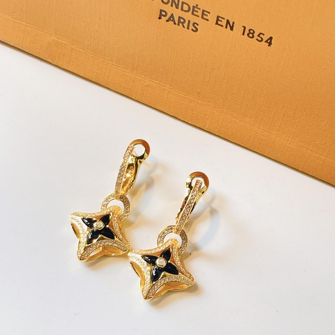 Louis Vuitton Ever Blossom Earrings   Q9696 - FashionPlug