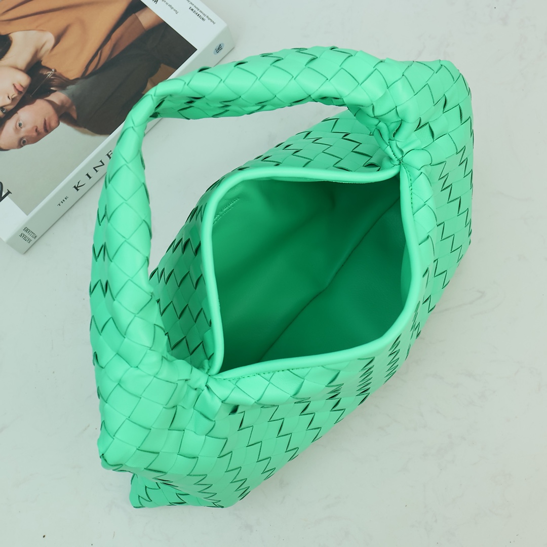 Bottega Veneta Small Hop - FashionPlug