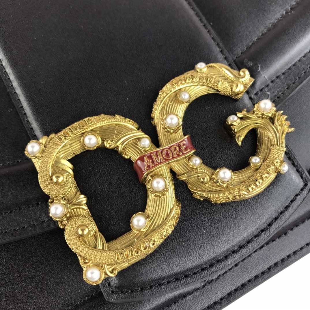 Dolce & Gabbana Small Dg Amore Bag  (27*18*8cm) - FashionPlug