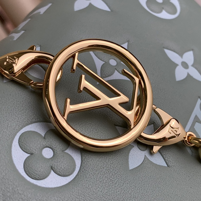 Louis Vuitton Pochette Coussin (20-14-8cm)   M82474 - FashionPlug