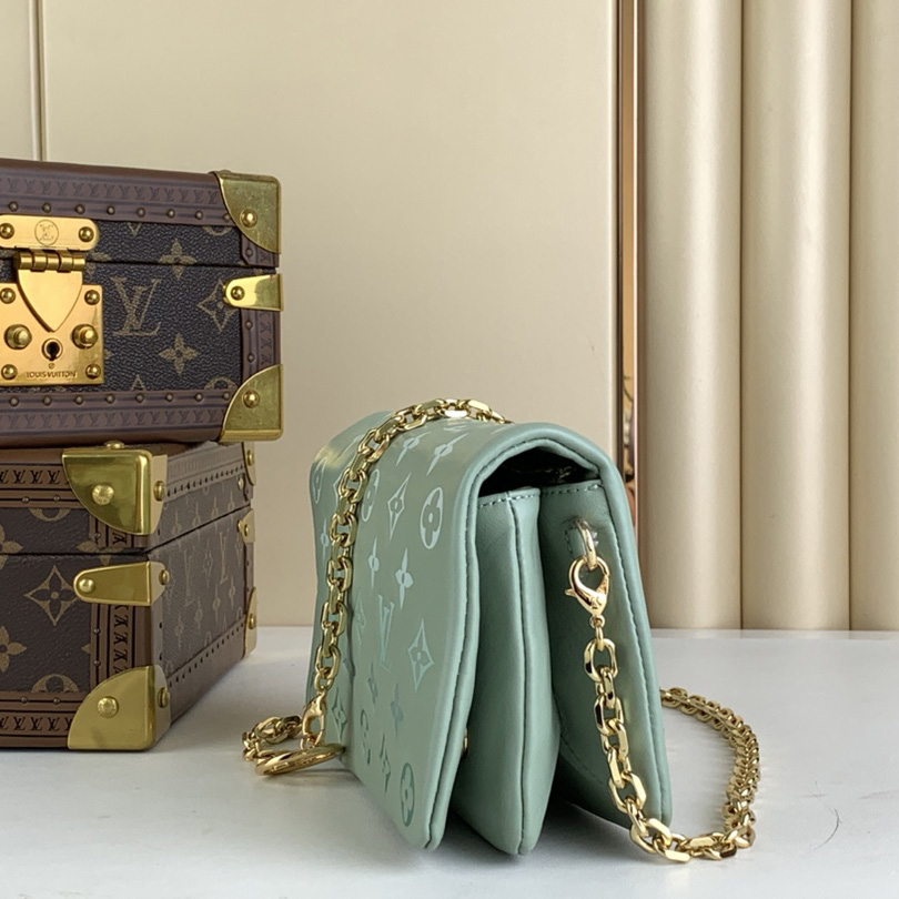 Louis Vuitton Pochette Coussin (20-14-8cm)   M82474 - FashionPlug