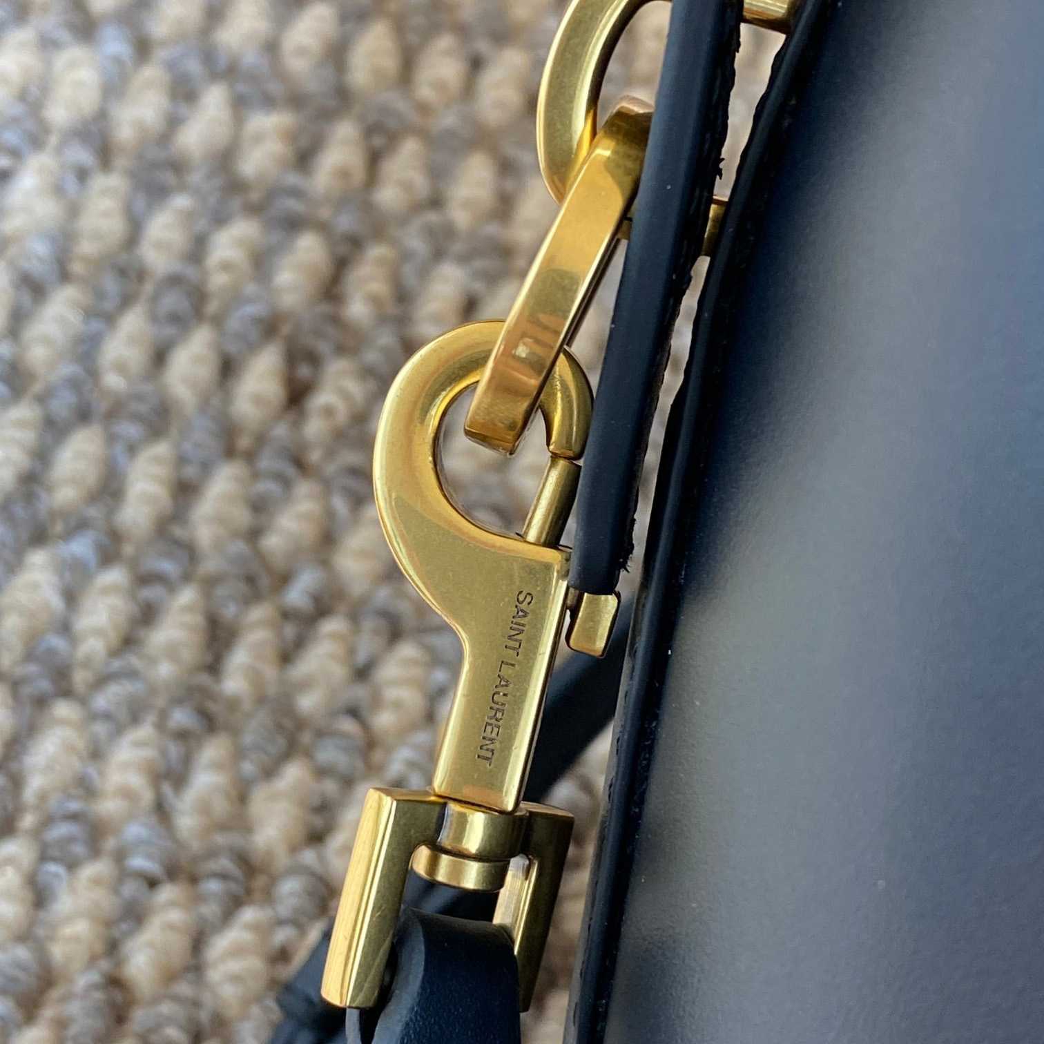 Saint Laurent Le 37 Mini In Shiny Leather - FashionPlug