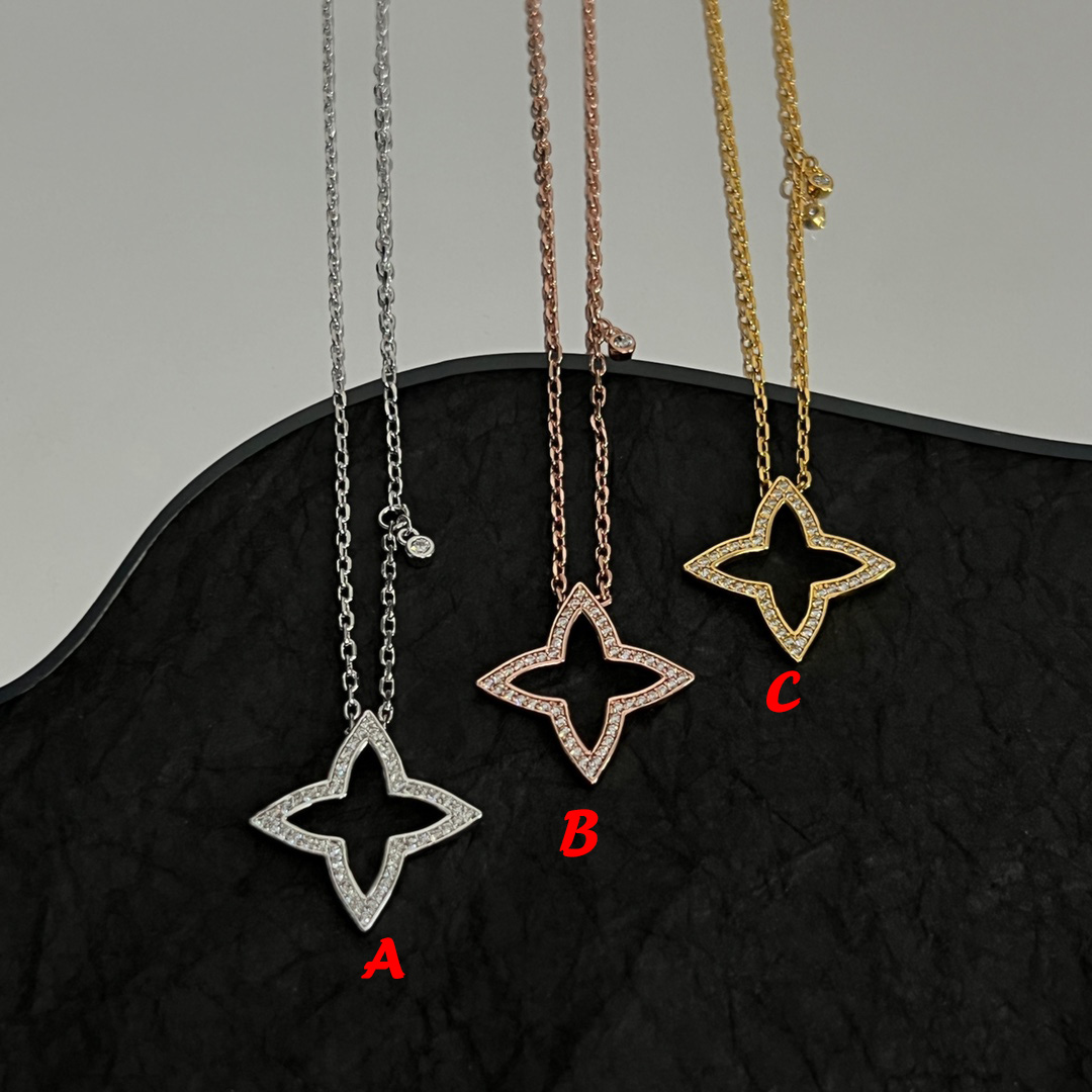 Louis Vuitton Blossom Pendant - FashionPlug