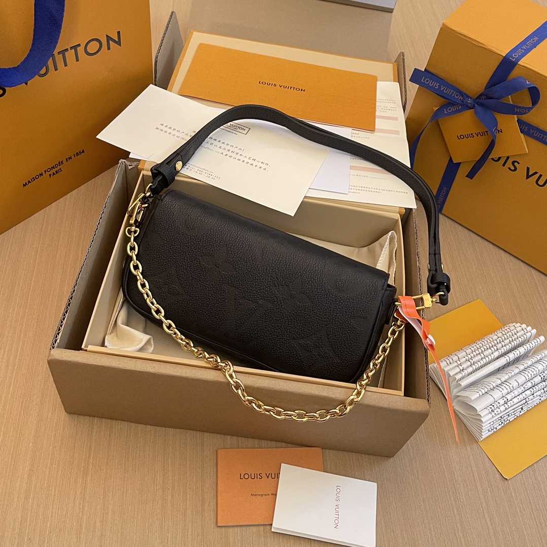 Louis Vuitton Wallet On Chain Ivy (23.5x12x4.3cm)  M82154 - FashionPlug