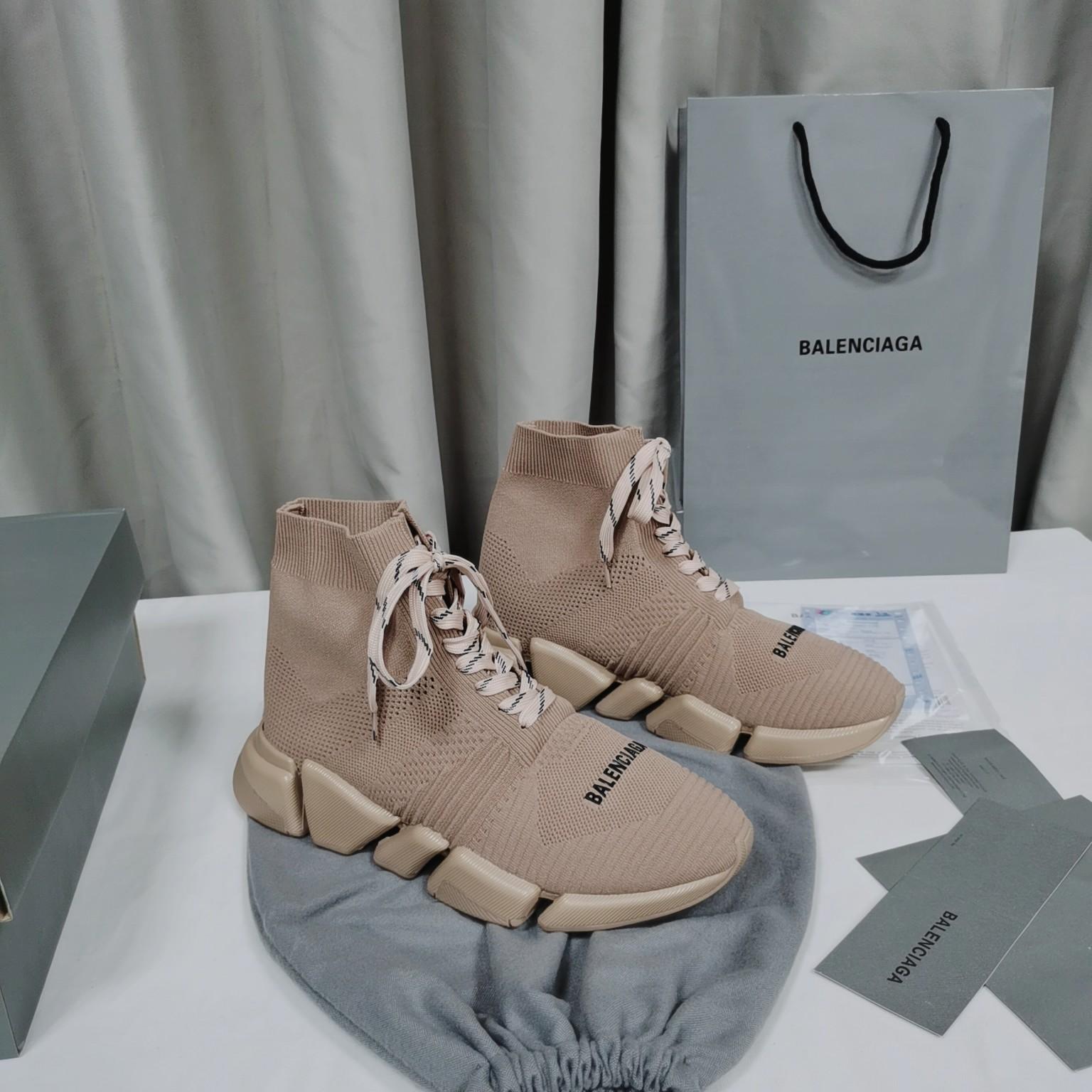 Balenciaga Speed 2.0 Lace Up Shoes - FashionPlug