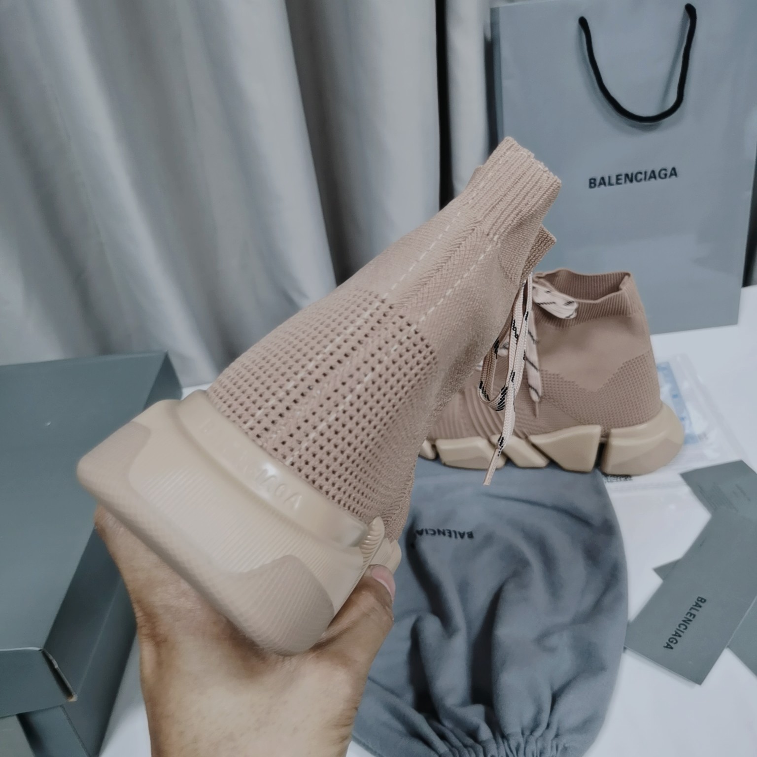 Balenciaga Speed 2.0 Lace Up Shoes - FashionPlug
