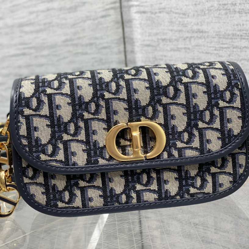Dior Small 30 Montaigne Avenue Bag - FashionPlug
