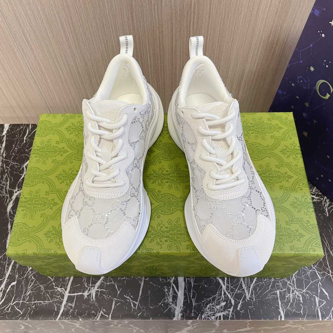 Gucci Women's Run Sneaker - FashionPlug