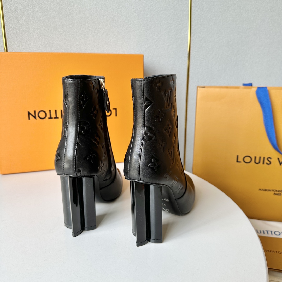 Louis Vuitton Silhouette Ankle Boot - FashionPlug