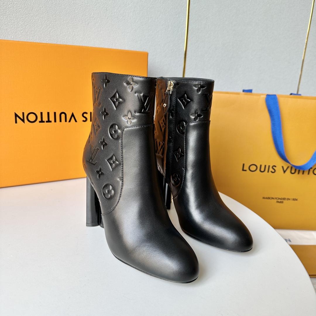 Louis Vuitton Silhouette Ankle Boot - FashionPlug