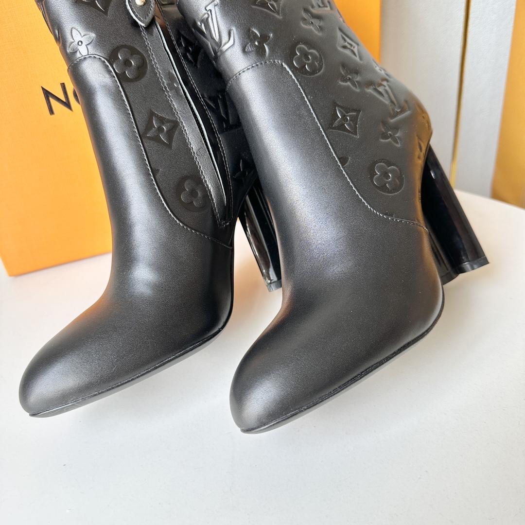Louis Vuitton Silhouette Ankle Boot - FashionPlug