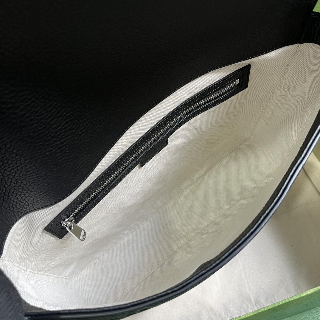 Gucci Jumbo GG Medium Messenger Bag (31x 24.5x 6cm) - FashionPlug