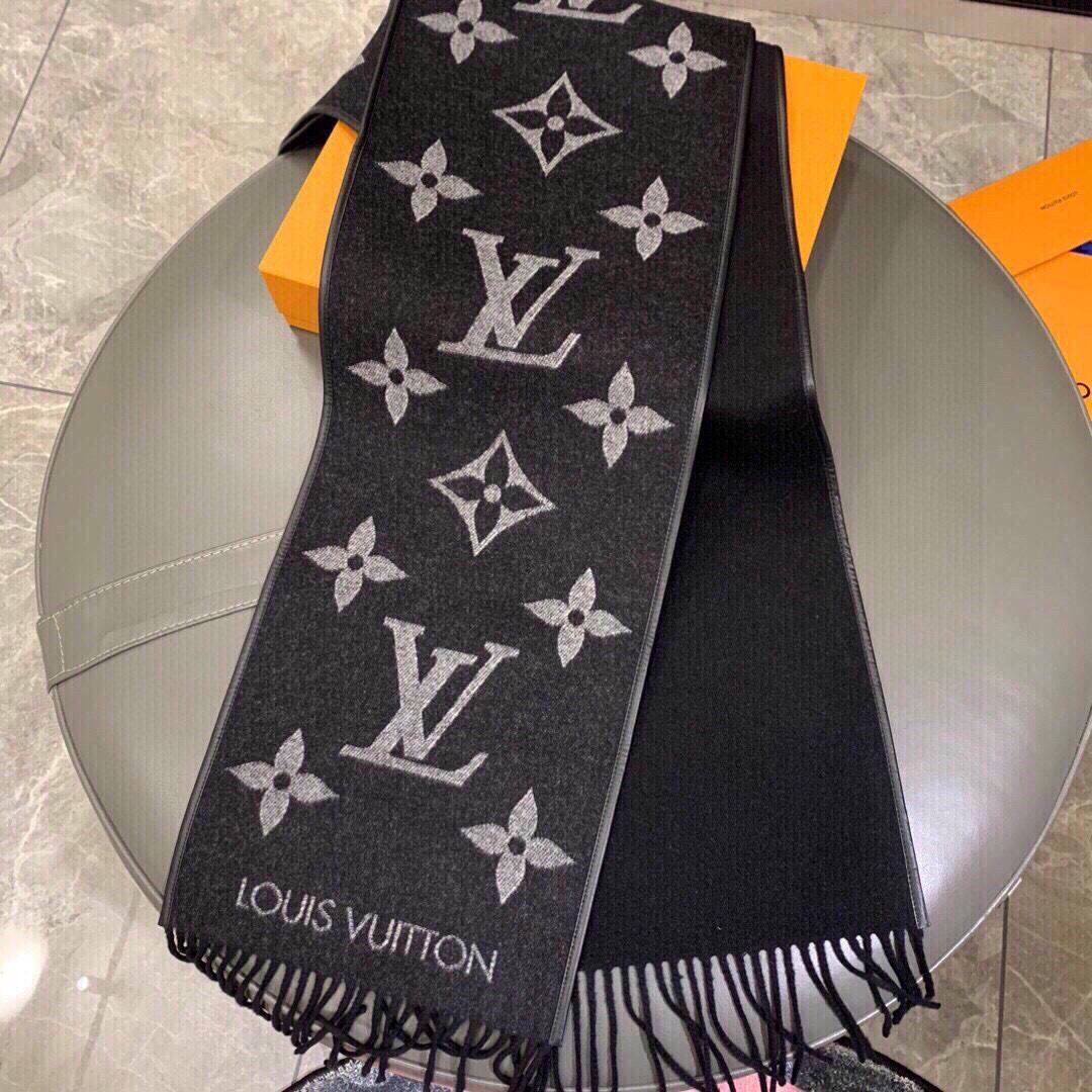 Louis Vuitton Fall For You Scarf - FashionPlug