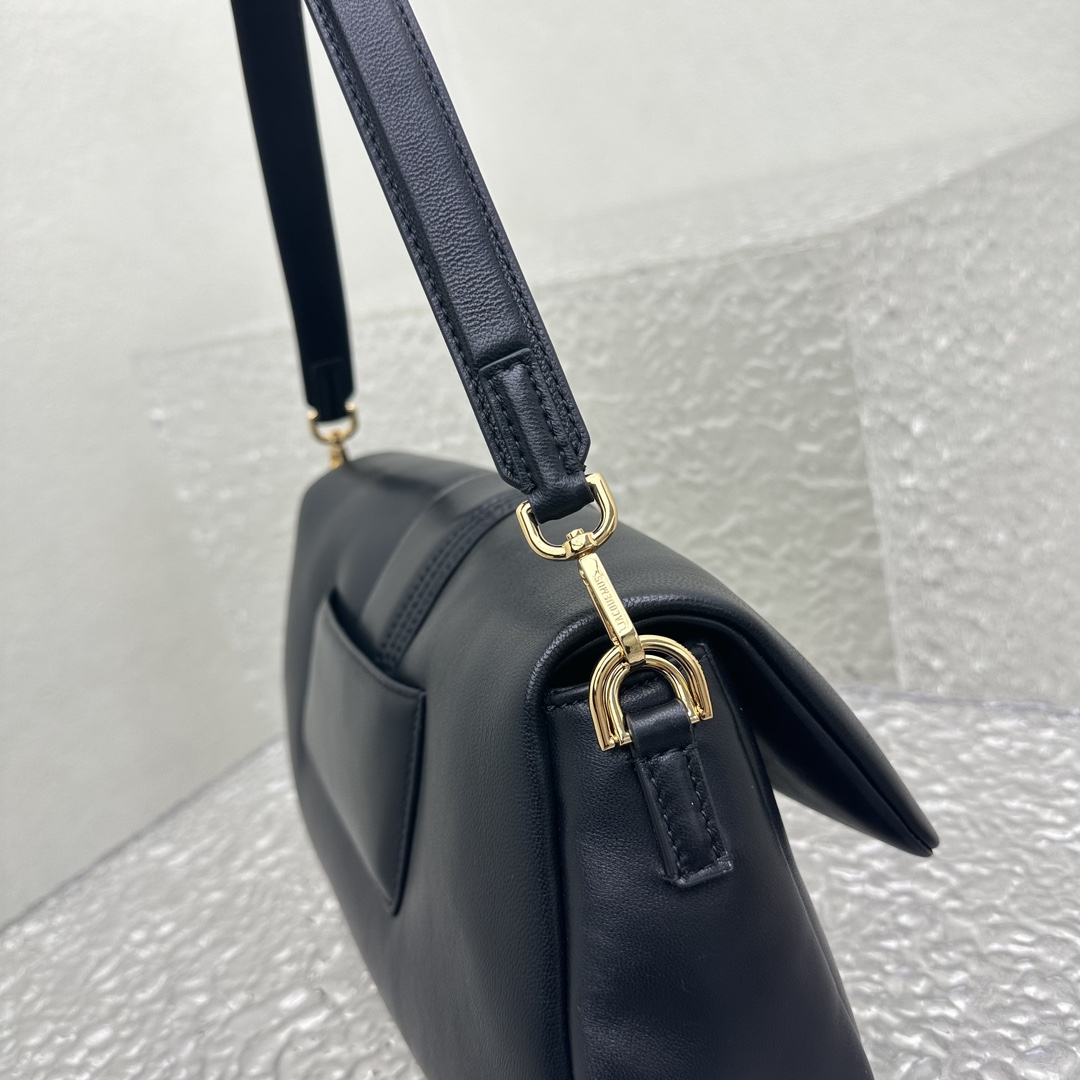 Jacquemus Le Bambimou Puffed Flap Bag - FashionPlug
