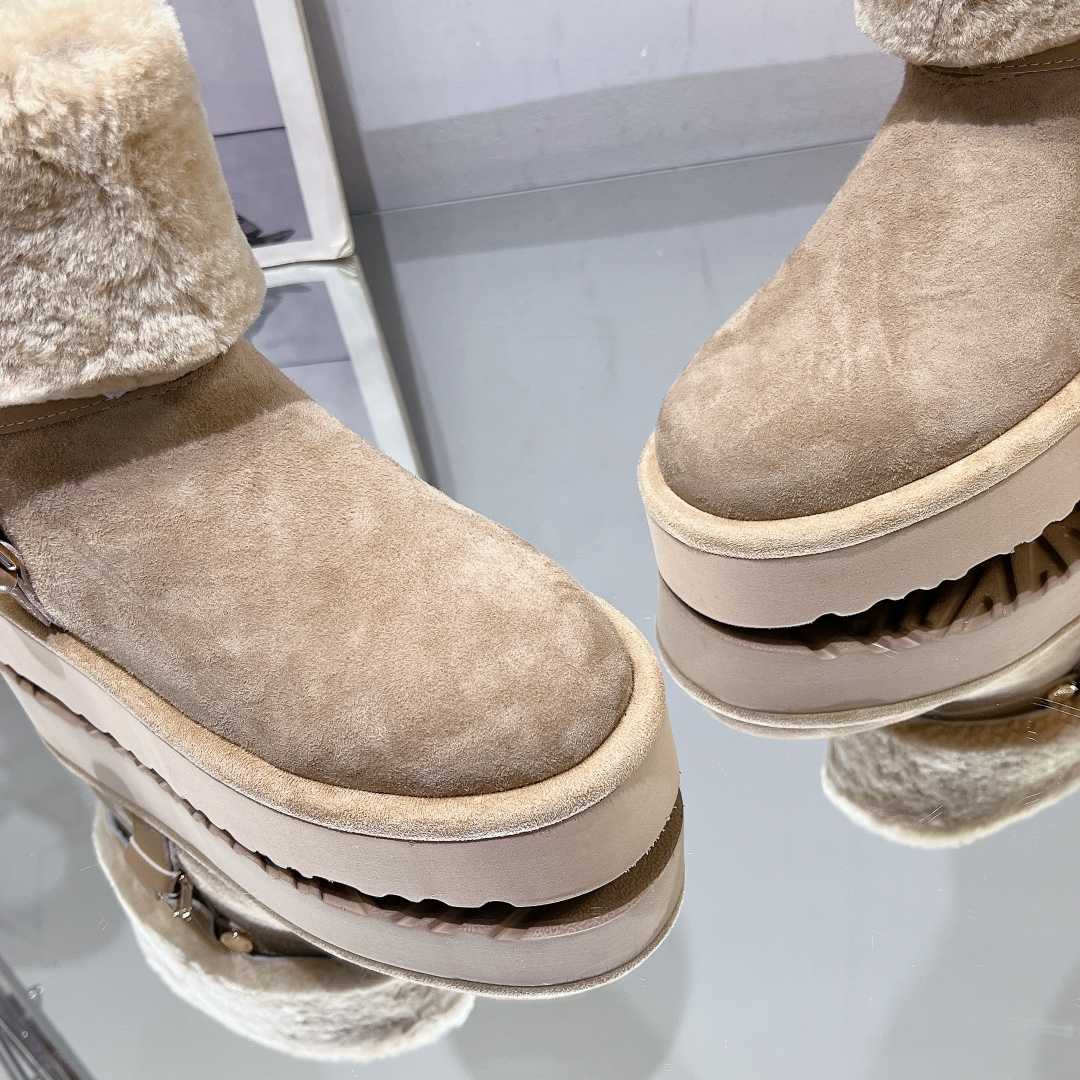 Louis Vuitton Aspen Platform Ankle Boot   - FashionPlug