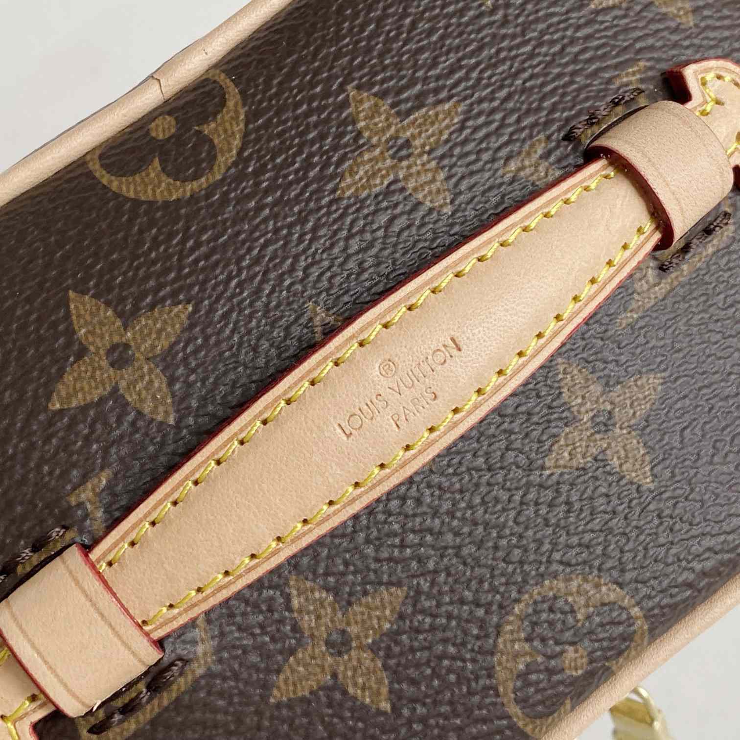 Louis Vuitton Nice Nano Toiletry Pouch  (14 x 10.2 x 8.5cm)  M44936 - FashionPlug