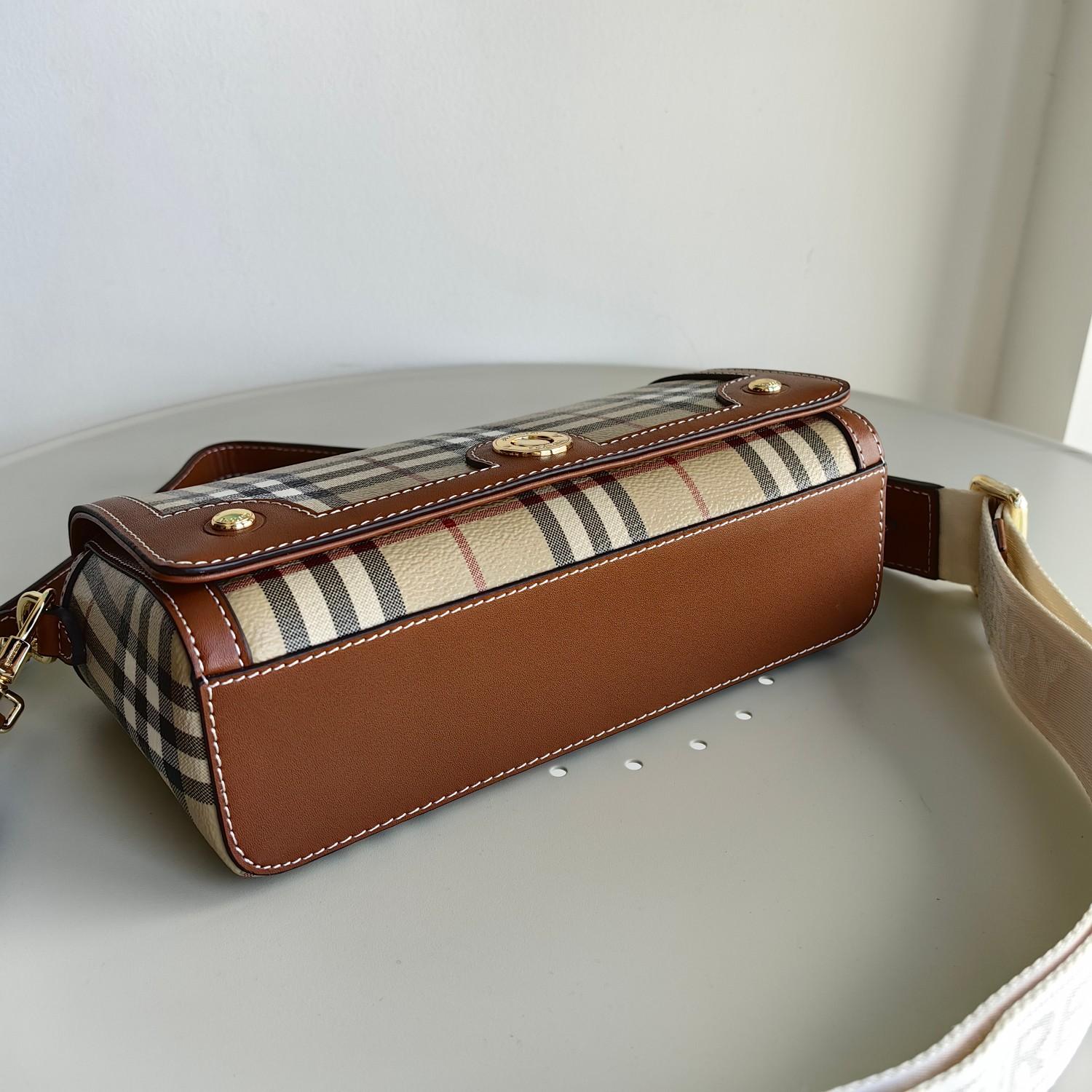 Burberry Top Handle Note Bag - FashionPlug