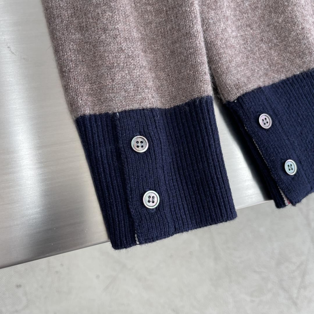 Thom Browne Shetland Wool Raglan 4-bar Crew Neck Pullover - FashionPlug