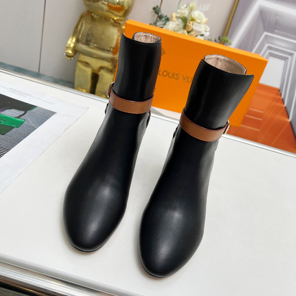 Louis Vuitton Parisienne Ankle Boot - FashionPlug