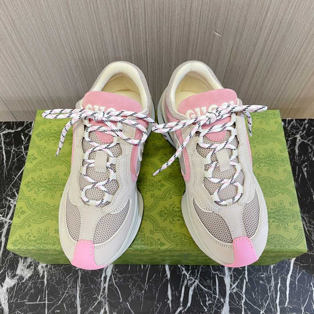 Gucci Women's Run Sneaker - FashionPlug