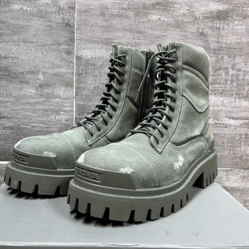 Balenciaga Men's Combat Strike 20mm Boot - FashionPlug