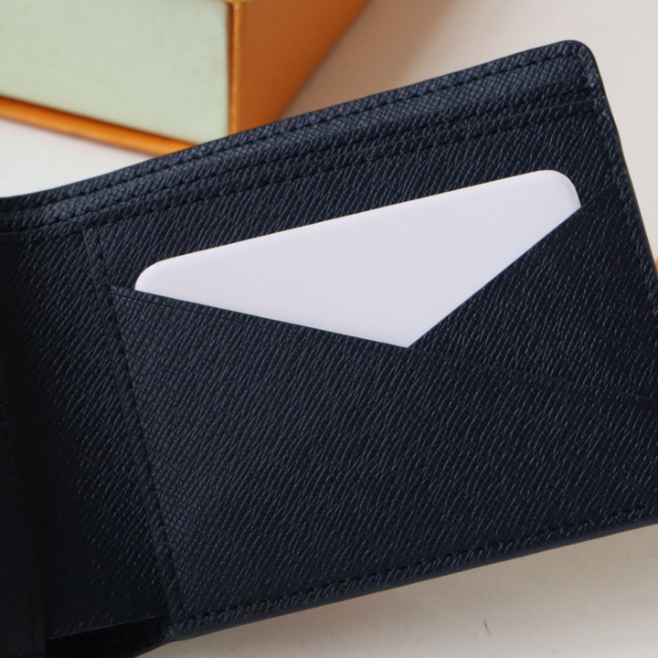 Louis Vuitton Multiple Wallet (7.5 x 11.1 x 1cm)   M82827 - FashionPlug