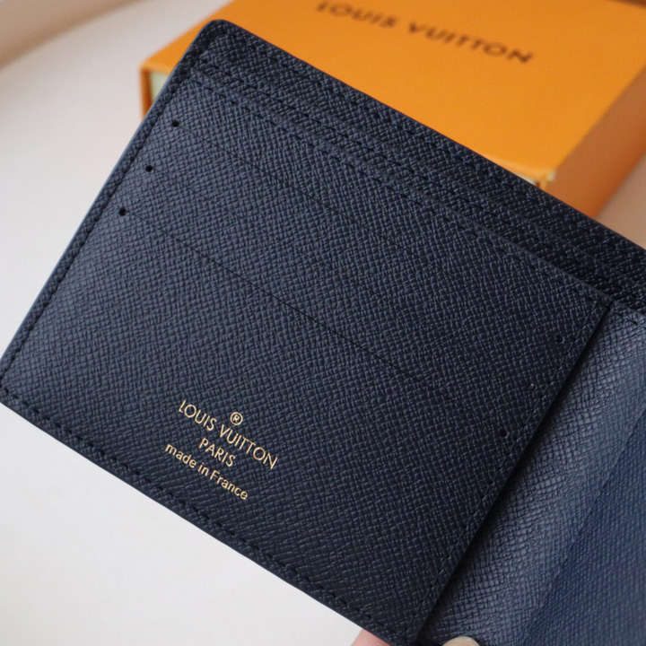 Louis Vuitton Multiple Wallet (7.5 x 11.1 x 1cm)   M82827 - FashionPlug