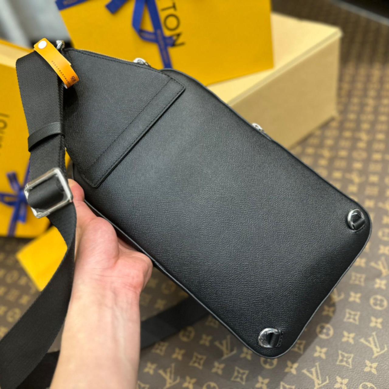 Louis Vuitton Avenue Slingbag NM    M30863 - FashionPlug
