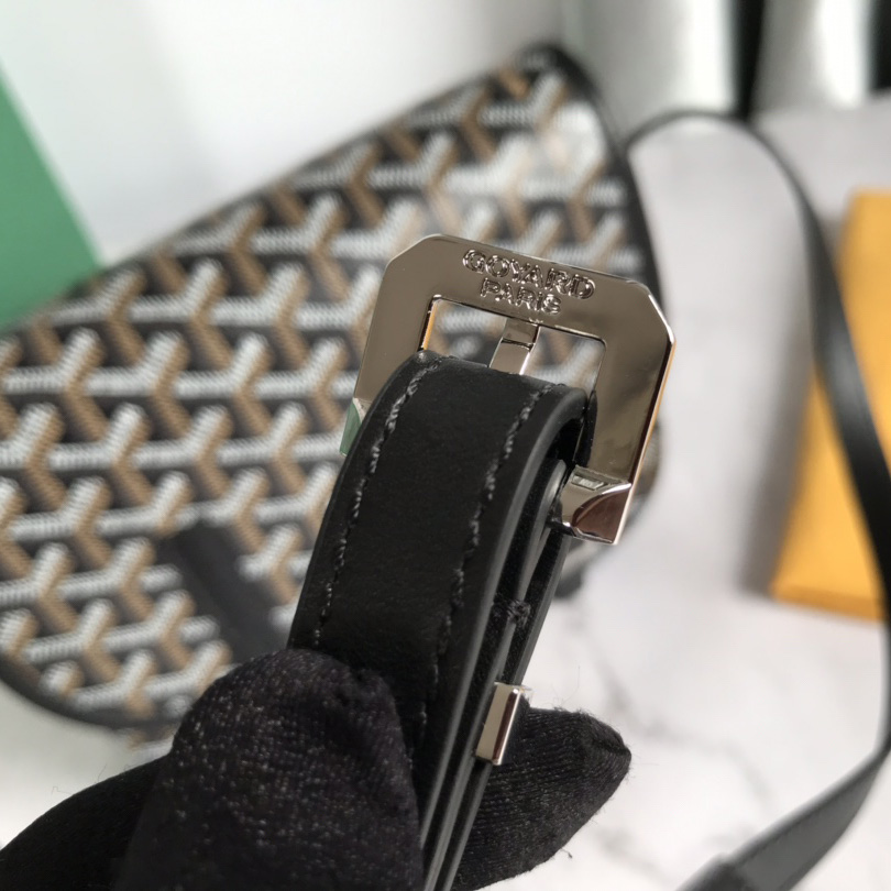 Goyard Belvedere PM Bag (22×17×9.5cm)   - FashionPlug