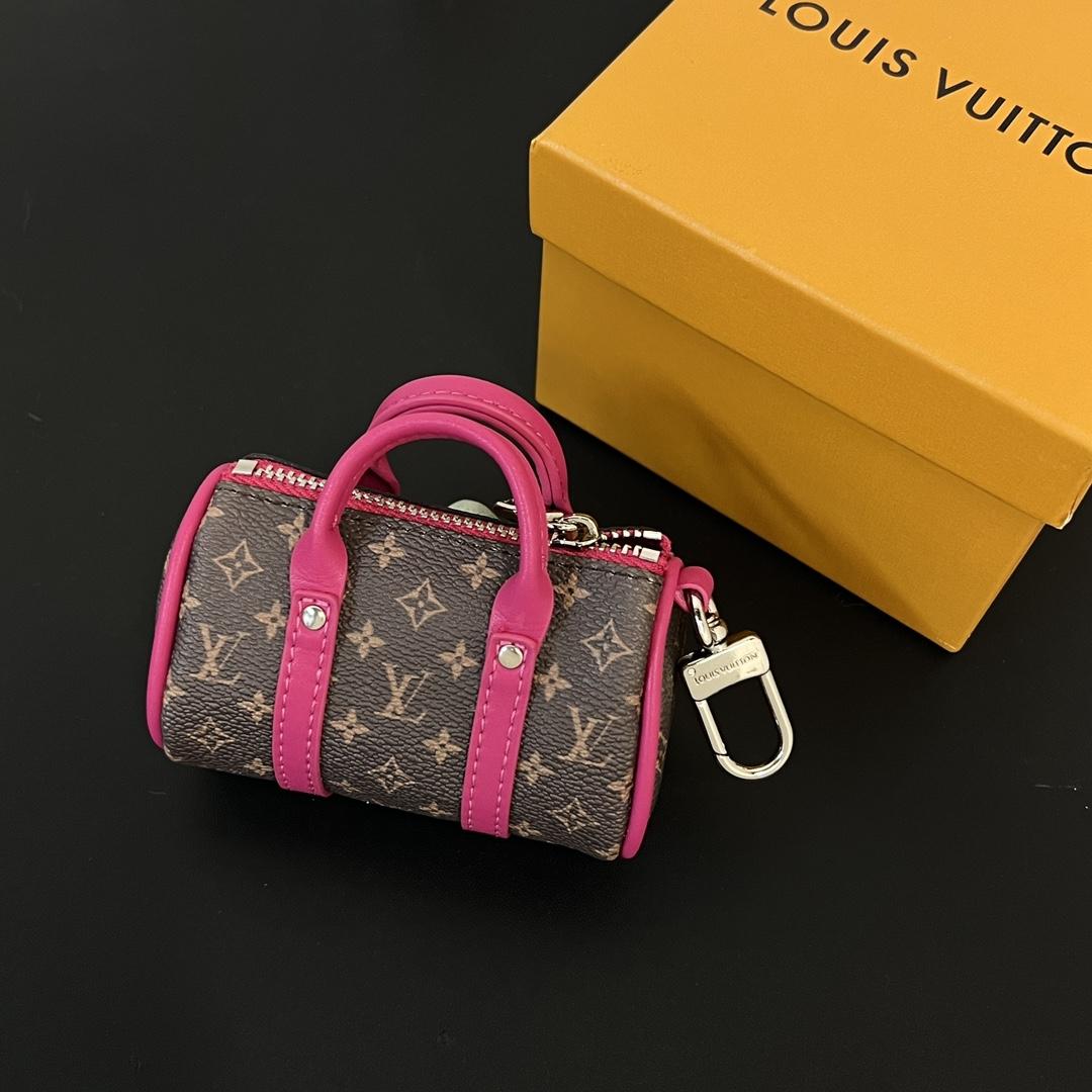 Louis Vuitton LV Colormania Mini Keepall Pouch   M01520 - FashionPlug