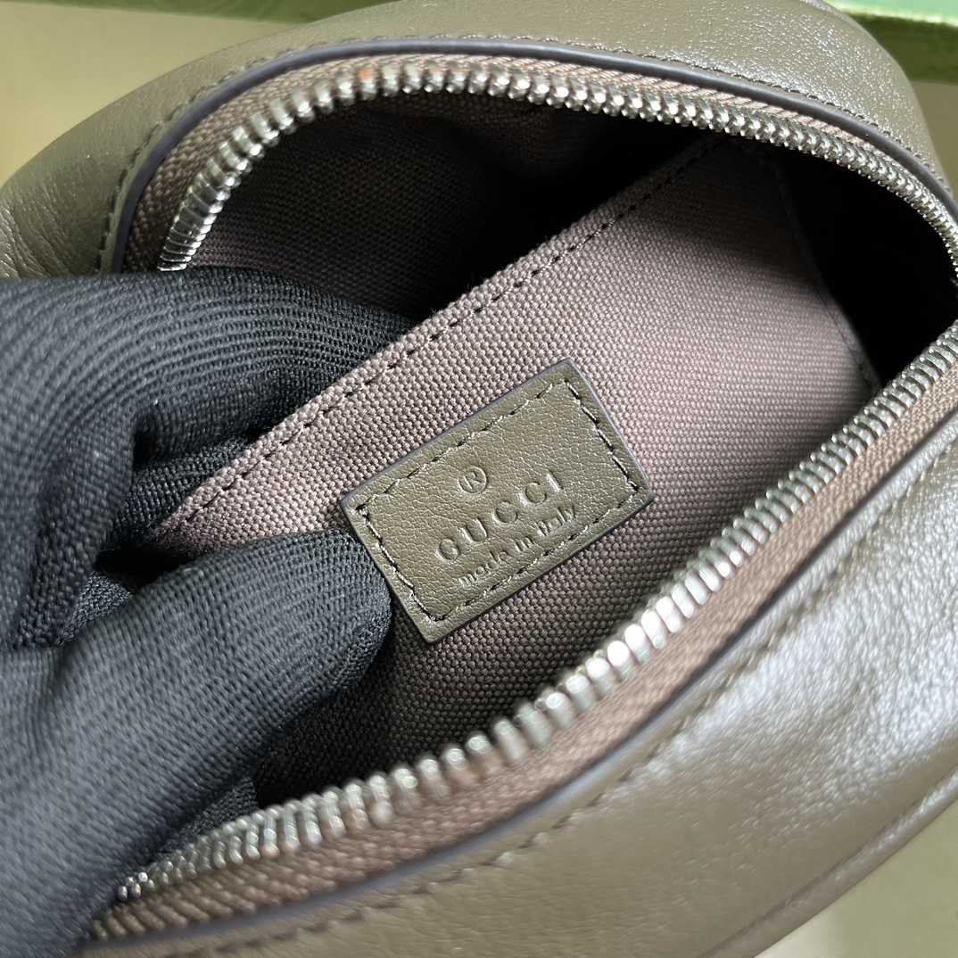 Gucci Blondie Mini Shoulder Bag - FashionPlug