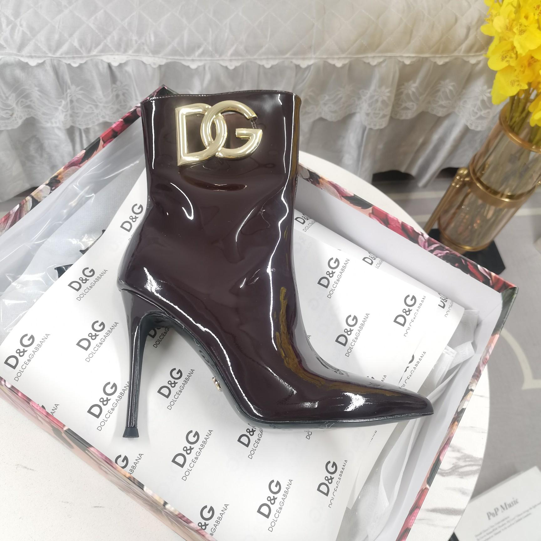 Dolce & Gabbana Calfskin Ankle Boots - FashionPlug