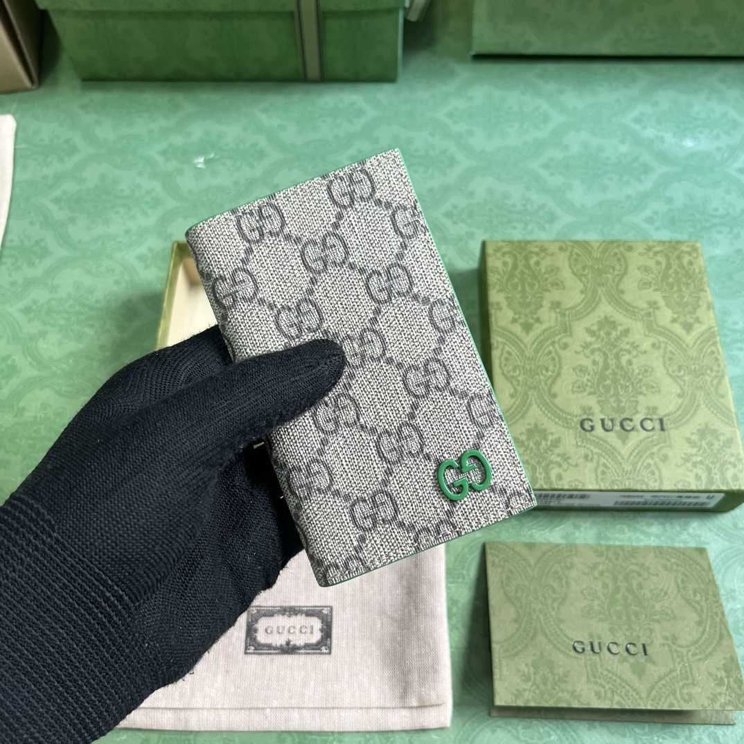 Gucci Long Card Case With GG Detail - FashionPlug