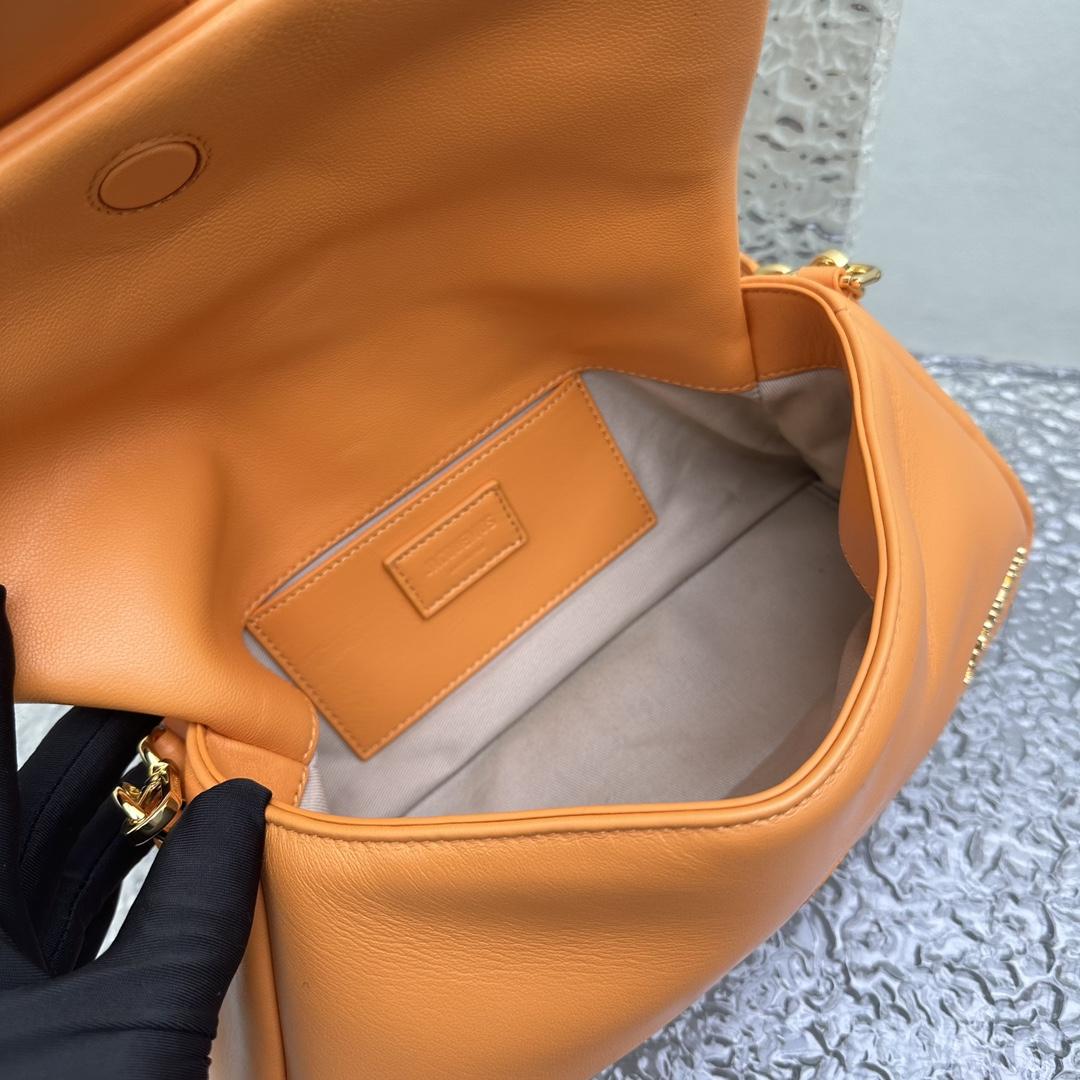Jacquemus Le Bambimou Puffed Flap Bag - FashionPlug