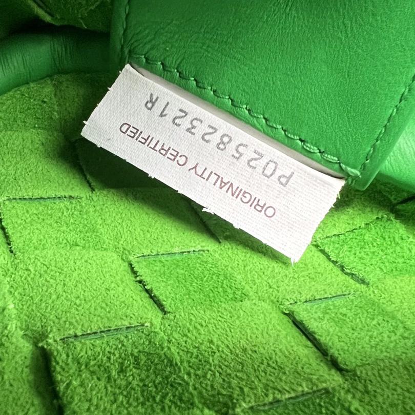 Bottega Veneta Intrecciato Duo Bag - FashionPlug