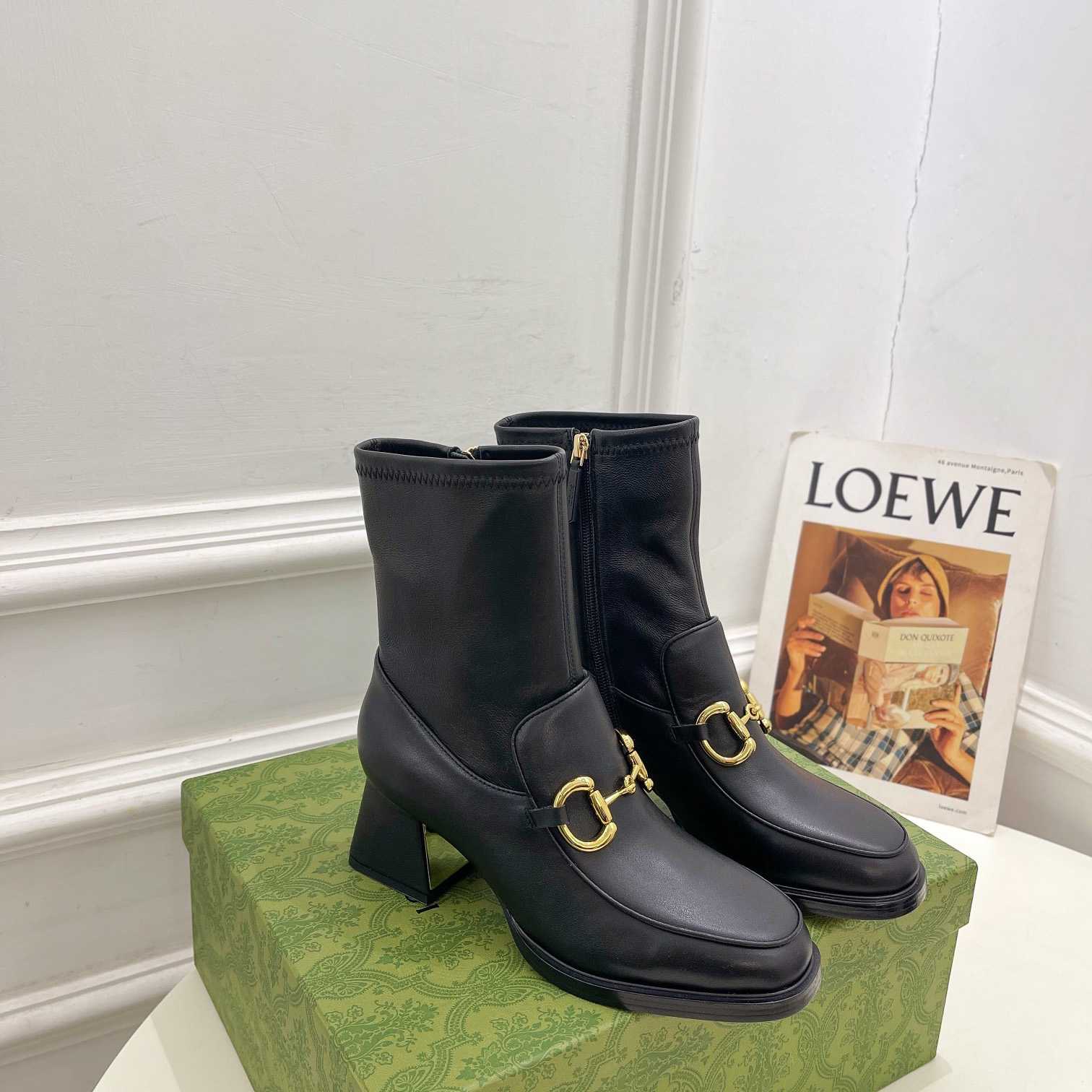 Gucci Women's Boots With Horsebit - FashionPlug