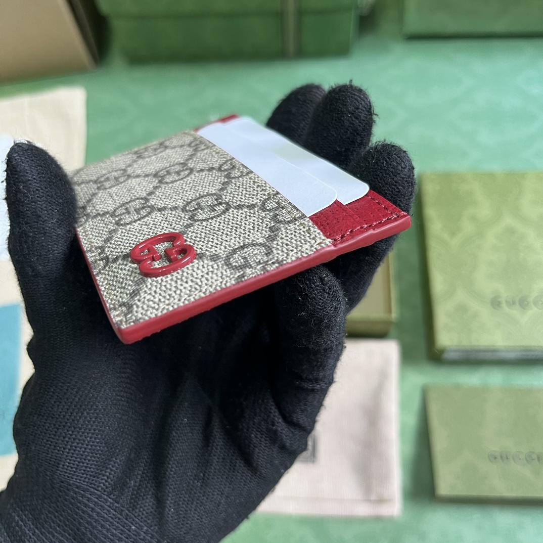 Gucci Card Case With GG Detail - FashionPlug