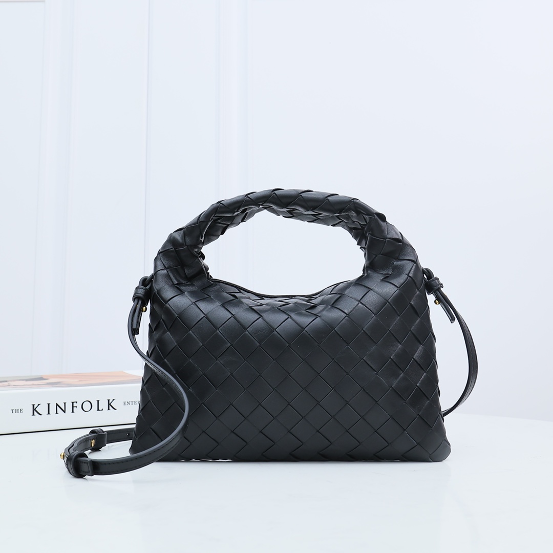 Bottega Veneta Mini Hop - FashionPlug