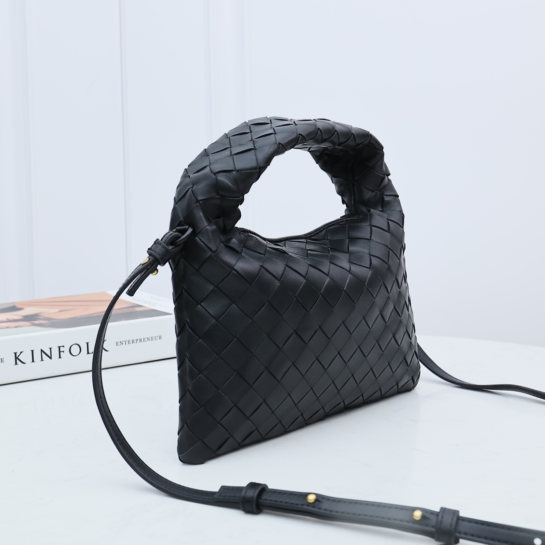 Bottega Veneta Mini Hop - FashionPlug