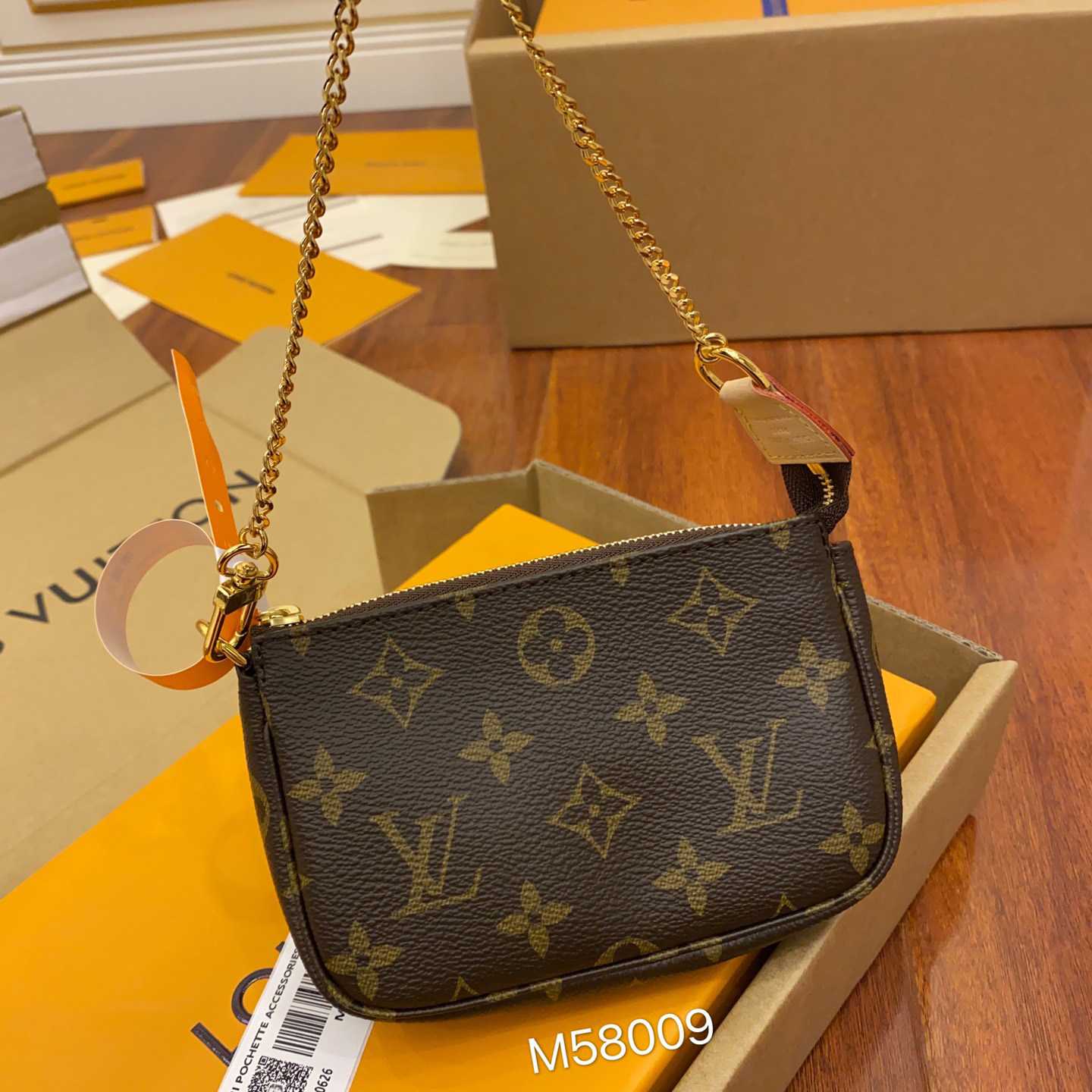 Louis Vuitton Mini Pochette Accessoires M58009 - FashionPlug