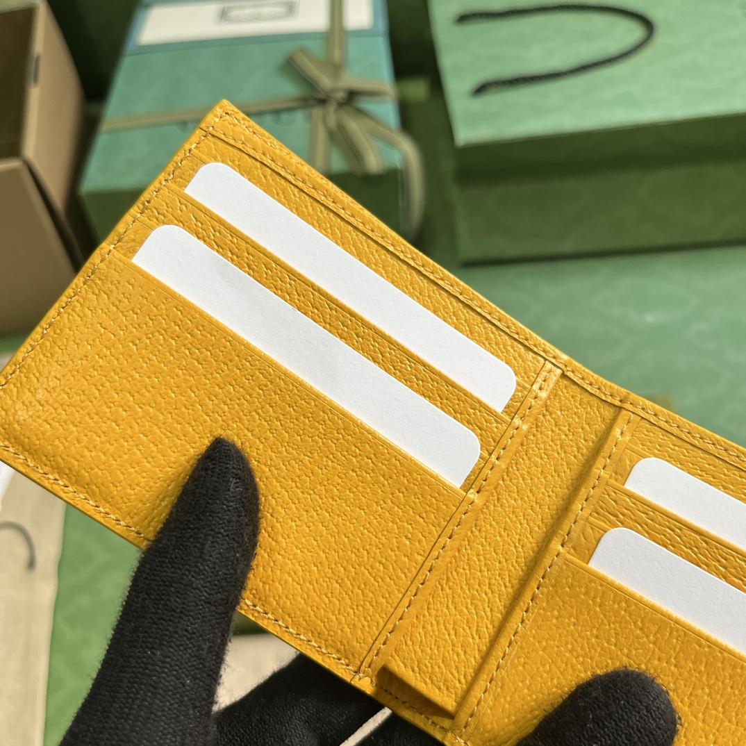 Gucci Wallet With GG Detail - FashionPlug