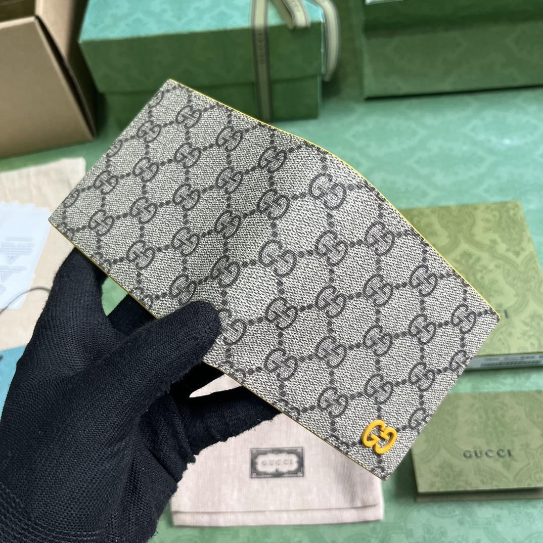 Gucci Wallet With GG Detail - FashionPlug