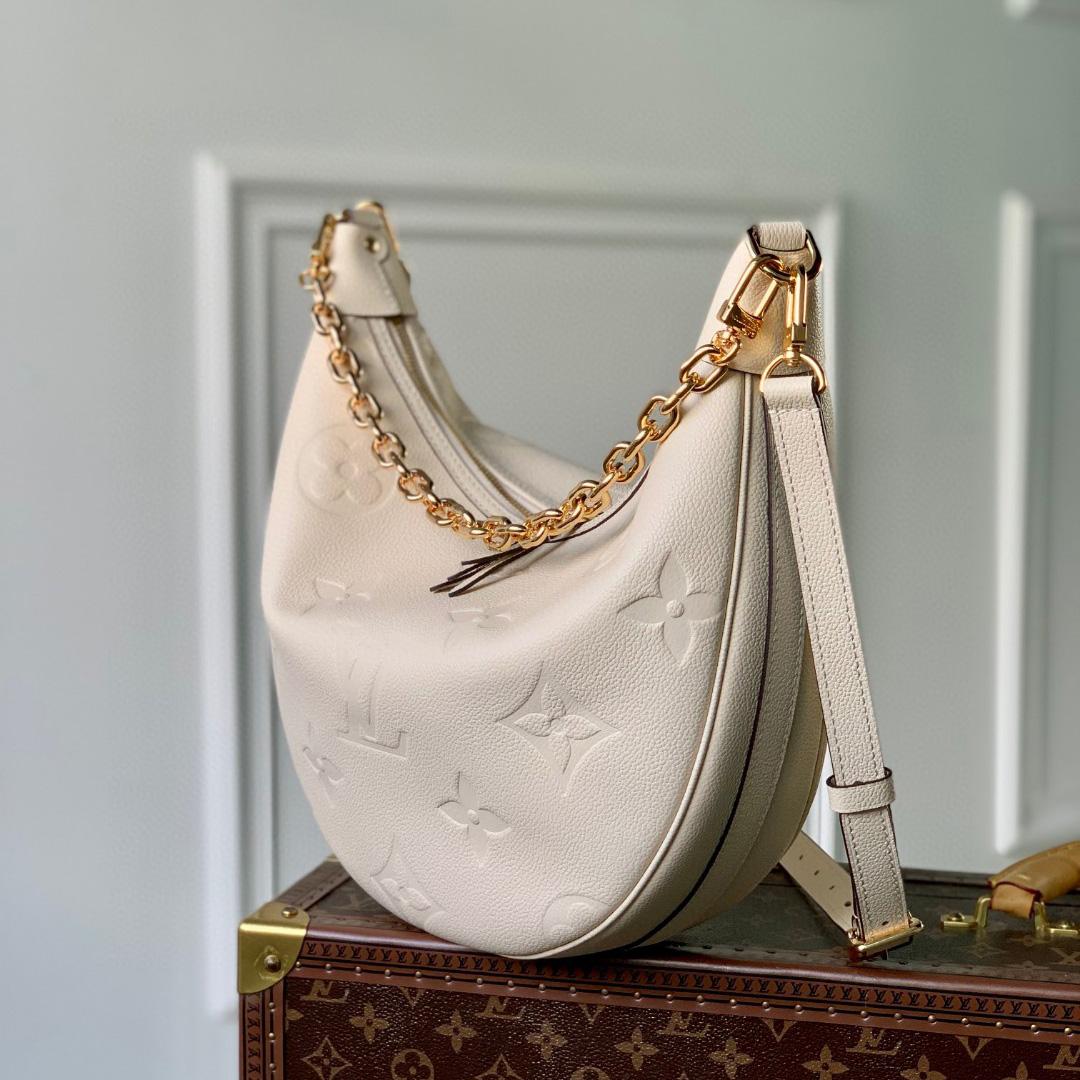 Louis Vuitton Loop Hobo  (38-26-10cm)   M46739 - FashionPlug