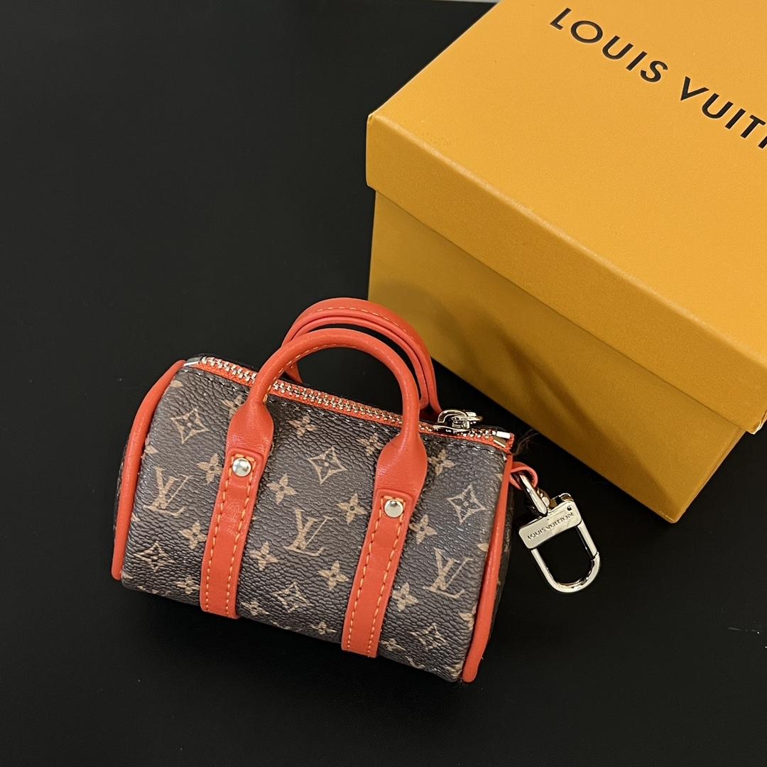 Louis Vuitton LV Colormania Mini Keepall Pouch   M01522 - FashionPlug